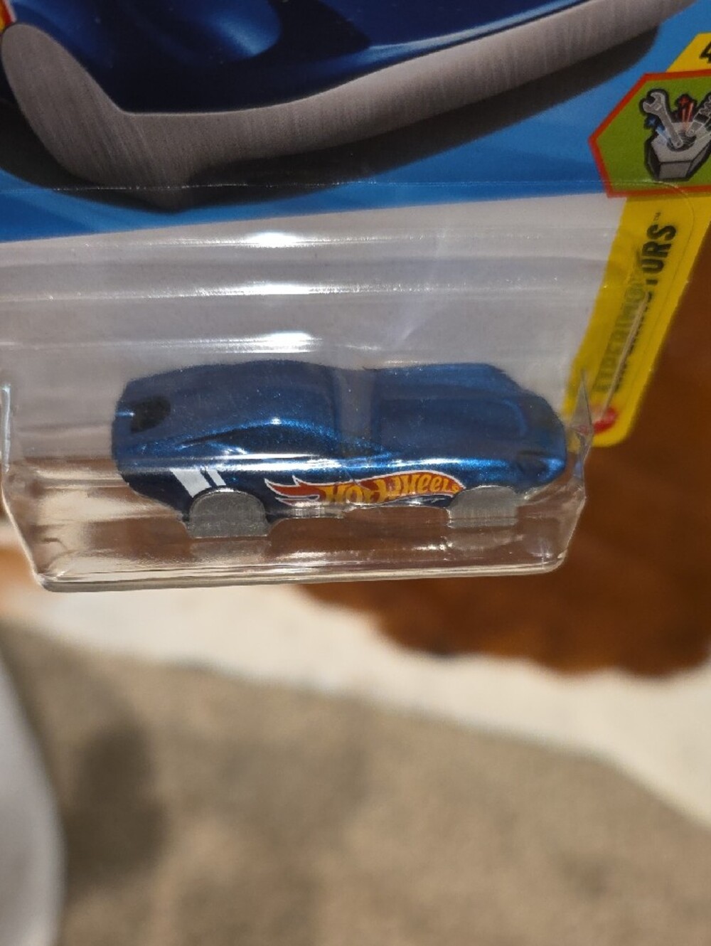 Hotwheels Blue El Segundo Coupé Toy Car - Picture 3 of 6